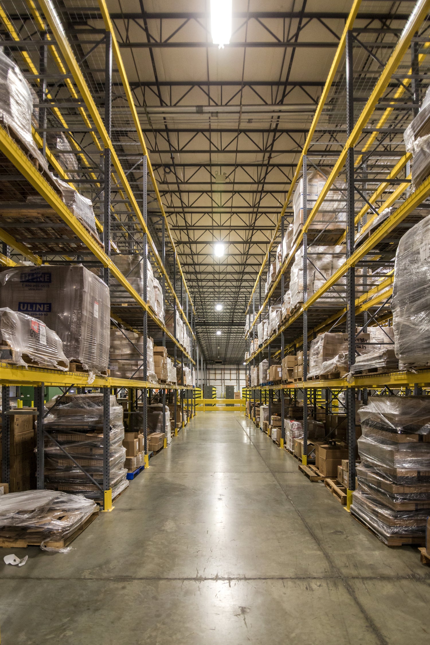 Global Sourcing and importer of raw polymer plastic granules masterbatches flame retardants abs san pp polypropylene hdpe ldpe polyethylene pvc pp raffia high density low density supplier mumbai india home page all plastic polymers